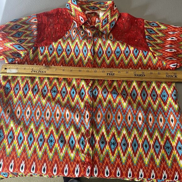 Lucy Diamonds Blouse Womens 1X Aztec Sheer Red Lace Shoulder Bright Multicolor - Picture 6 of 8